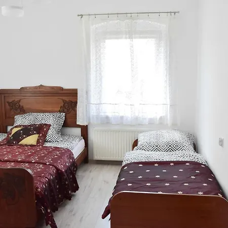 W Ziolowym Ogrodzie - Z Dostepna Kuchnia,