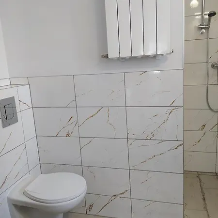 W Ziolowym Ogrodzie - Z Dostepna Kuchnia, Kudowa-Zdrój