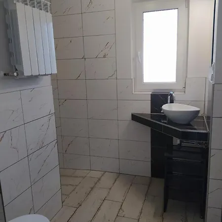 W Ziolowym Ogrodzie - Z Dostepna Kuchnia, Kudowa-Zdrój