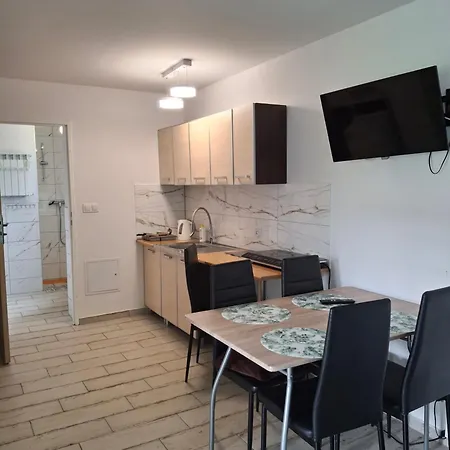 Homestay W Ziolowym Ogrodzie - Z Dostepna Kuchnia,
