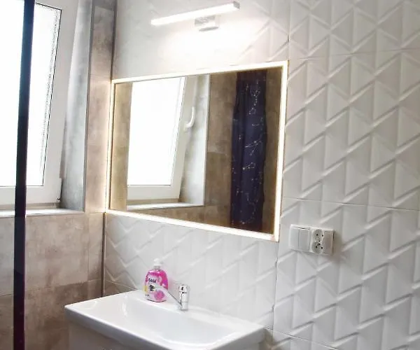 Ubytování v soukromí W Ziolowym Ogrodzie - Z Dostepna Kuchnia, *