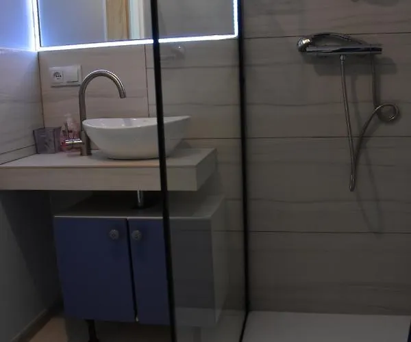 Ubytování v soukromí W Ziolowym Ogrodzie - Z Dostepna Kuchnia, Kudowa-Zdrój