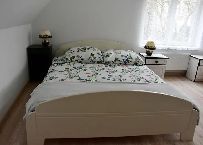 Ubytování v soukromí W Ziolowym Ogrodzie - Z Dostepna Kuchnia, *