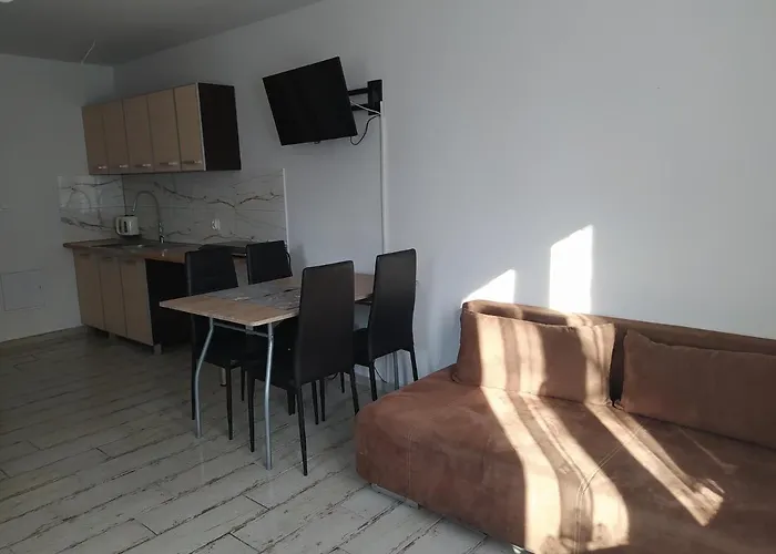 W Ziolowym Ogrodzie - Z Dostepna Kuchnia, *